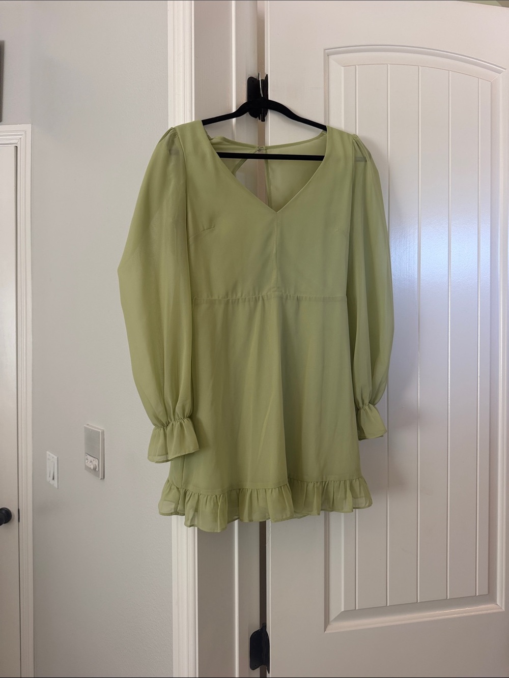 Lulu's Sage Green V-Neck Long Sleeve Ruffle Tunic